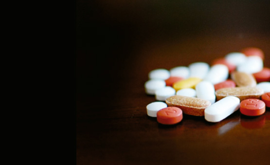¿Cómo actúa la píldora anticonceptiva en el cuerpo?